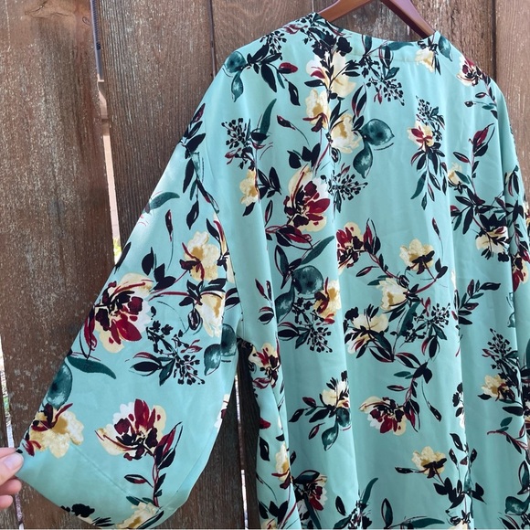 EVRI Women’s Teal Floral Open Front Kimono Cardigan Size 0X - Picture 10 of 12
